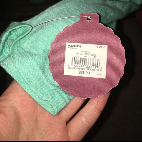Mint Green long sleeve top - Picture 3 of 3